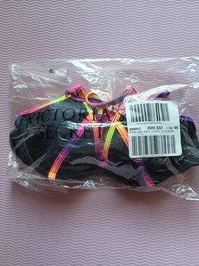 New VS PINK strappy front T Back Bikini Top